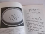 Willems, G - De Jong, Annemiek - Mededelingenblad Nederlandse vereniging van vrienden van de ceramiek. no 111 De Pottery van het echtpaar Hobbel