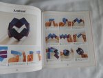 Barker, Linda - Origami.