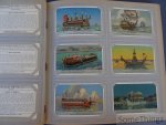 N/A. - Liebig. - Verzamelalbum van Chromos Liebig. (Bevat 50 nederlandstalige reeksen van telkens 6 plaatjes).
