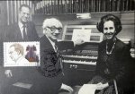 Peeters, Flor: - [Fotopostkarte, am Orgel]