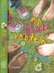 Stoffels, Maren  Omslagfoto's en auteursfoto Mark Sassen   Omslag ontwerp Petra Gerritsen - Op Blote Voeten