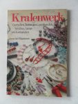 Waarbeek, Joost ter; Illustrator : Ommeren, Hans van; Boer,Joan de - Kralenwerk Oorbellen, kettingen, armbanden, broches, lamp- en kastranden Waarbeek, Joost ter; Illustrator : Ommeren, Hans van; Boer,Joan de - Kralenwerk Oorbellen, kettingen, armbanden, broches, lamp- en kastranden