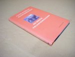 Hans Magnus Enzensberger - De grote volksverhuizing driee͏̈ndertig markeringen ; Over enkele bijzonderheden bij de mensenjacht ; een voetnoot