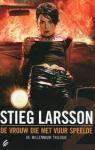 Larsson, Stieg - Millennium : De vrouw die met vuur speelde