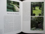 Drion, Francoise,  Etienne Van Campenhout, Piet Bekaert - De mooiste tuinen van België.