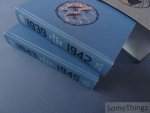 Gilbert, Martin. - The Second World War. Volume I: From the coming of war to Alamein and Stalingrad (1939-1942). Volume II: From Casablanca to post-war repercussions (1943-1945). Gilbert, Martin. - The Second World War. Volume I: From the coming of war to Alamein and Stalingrad (1939-1942). Volume II: From Casablanca to post-war repercussions (1943-1945).