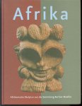Brigitte Reinhardt, Michael Roth, Martina Kral, Collection Barbier-Müller., Ulmer Museum. - Afrika : afrikanische Skulptur aus der Sammlung Barbier-Mueller, Genf : Ulmer Museum, 23. September bis 19. November 2000