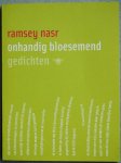 Nasr, Ramsey - Onhandig bloesemend / gedichten Nasr, Ramsey - Onhandig bloesemend / gedichten