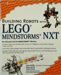 Mario Ferrari, Giulio Ferrari, Ralph Hempel - Building Robots With Lego Mindstorms The Ultimate Tool for Mindstorms Maniacs