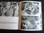 Gheerbrant, Alain - Des hommes qu’on appelle sauvages [Amazone]