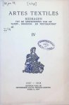 Collectief - Artes Textiles  Bijdragen tot de geschiedenis van de tapijt-, borduur-, en textielkunst Volume IV