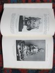 A. Salmony, Assistent am Museum für Ostasiatische Kunst, Köln - CHINESISCHE PLASTIK Ein Handbuch für Sammler. Mit 129 Textabbildungen
