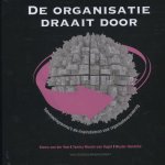 Veer, Simon van der, Nicolai-van Vught, Tamira, Hendrikx, Wouter - De organisatie draait door