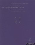 Diverse auteurs - Want tussen droom en daad staan wetten in de weg. 100 jaar juridische zaken. Koninklijke PTT Nederland 1997