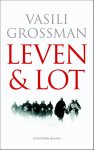 [{:name=>'Vassili Grossman', :role=>'A01'}, {:name=>'F. Slofstra', :role=>'B06'}] - Leven & Lot