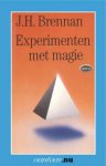 H. Brennan - Experimenten met magie