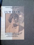 Leijerzapf, Ingeborg Th. - Juwelen voor een fotomuseum: Masterpieces of Dutch photography 1890-1915 - een speurtocht naar de eerste museale fotoverzameling in Nederland