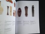 Catalogus Venduehuis The Hague - Spring Auction, Jewellery & Watches, Interiors & Decorative Art