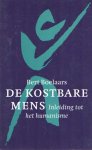BOELAARS, BERT - De kostbare mens. Inleiding tot het humanisme BOELAARS, BERT - De kostbare mens. Inleiding tot het humanisme