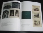 Veilingcatalogus Borobudur Auction - Various Personal Collections of Leo Haks, including Lithography, Paintings, Photographs, Postcards and Textiles