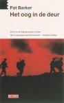 P. Barker - Het oog in de deur