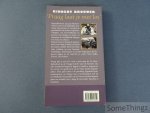 Brouwer, Rindert. - Praag laat je niet los. De begraafplaatsen in Praag als geschiedenisboek.