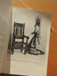  - DOLLS - Small Picture Book No. 50 - Victoria and Albert Museum