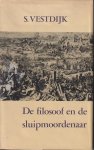 Vestdijk (Harlingen, 17 oktober 1898 - Utrecht, 23 maart 1971), Simon - De filosoof en de sluipmoordenaar - Het uitgangspunt van deze roman is historisch: de onopgehelderde sluipmoord op koning Karel de Twaalfde, de Zweedse veroveraar uit het begin van de 18e eeuw. Voltaire schreef een biografie over deze koning Vestdijk (Harlingen, 17 oktober 1898 - Utrecht, 23 maart 1971), Simon - De filosoof en de sluipmoordenaar - Het uitgangspunt van deze roman is historisch: de onopgehelderde sluipmoord op koning Karel de Twaalfde, de Zweedse veroveraar uit het begin van de 18e eeuw. Voltaire schreef een biografie over deze koning