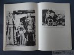 Ducastelle, Jean-Pierre (introd.). - Les géants processionnels en Europe. 500e anniversaire de Goliath (1481-1981). Ducastelle, Jean-Pierre (introd.). - Les géants processionnels en Europe. 500e anniversaire de Goliath (1481-1981).