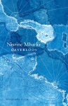 Nisrine Mbarki - (1) Oeverloos