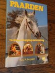 Bogaart, N.C.R. - Paarden. Voeding verzorging huisvesting