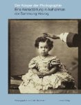 Bachmann, Dieter [Hg.] - Der Körper der Photographie. Eine Welterzählung in Aufnahmen aus der Sammlung Herzog ; [erscheint zu den gleichnamigen Ausstellungen im Haus der Kunst, München und im Städel-Museum, Frankfurt am Main].