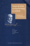 Buren-Dee, J.M. van ... [et al.] - Tussen de polen van bescherming en vrijheid : aspecten van aansprakelijkheid.