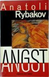 Anatoli Rybakov, Aai Prins - Angst