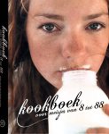 Rijst, Mirjam van der & Marcel van Driel. - Kookboek voor Meisjes van 8 tot 88.