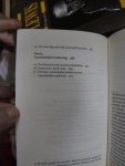 Mittelberg, Mark, Hybels, Bill - Bouwen aan een aanstekelijke kerk. Mensen bij Jezus brengen zonder zijn woorden af te zwakken