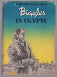 WE Johns - Biggles in Egypte  MET STOFOMSLAG