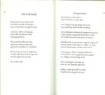 Gerbrandy  Piet [1958] te Winterswijk  en Martin Schouten  1938 [ Journalist ]   Omslag en Typografie  Gerrit  Noordzij - Hier en toen  ..  Gelderse Cahiers