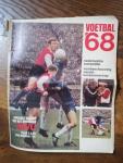 red. Ed van Opzeeland en Henk Schuurmans - Voetbal '68 speciale uitgave van het weekblad Revu