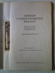red. (Arbeids Overeenkomsten Besluit) - Arbeidsovereenkomstenbesluit. Besluit van den 3den augustus 1931 staatsblad no.354. Officieuze uitgave.