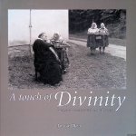 IJken, Jan van - A touch of Divinity: Images of Devotion in Eastern Europe