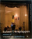 B. Verhoeff, H. Wallrafen, R. van Goor - Kuiven en kraplappen vrouwen van Spakenburg/Women of Spakenburg
