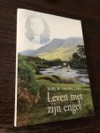 Vliet, W.R. van der - Leven met zijn engel, gesigneerd