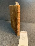 ROYER DE PRADE, J., - Le trophée d'armes heraldiques, ou la science du blason, avec les figures en taille douce et les armoiries de plusieurs familles, qui n'ont pointe esté encore imprimées.
