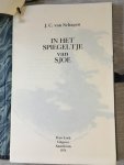 J.C. Van Schagen - In het spiegeltje van Sjoe