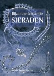 A. Radsma-Rietveld - Bijzonder Feestelijke Sieraden