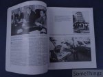 Edward J. Marolda. - The U.S. Navy in the Vietnam War. An illustrated history.