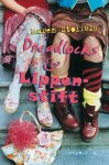 Maren Stoffels - Dreadlocks & Lippenstift