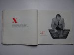 Knip, Jan & Piet Lied. - Fotografisch A.B.C. boek. Voor kinderen die al groot zijn, met foto's van Jan Knip en rijmpjes van Piet Lied.