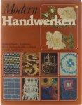 Jo Smit (red.) - Modern Handwerken - Borduren, Smocken, Tapijtknopen, Weven, Macramé, Kantklossen, Tenerife, Frivolité, Filet, Batikken